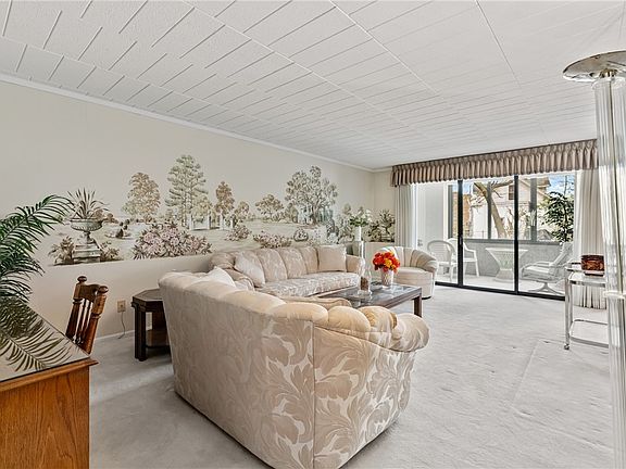 5th image of 900 Washington Rd APT 106