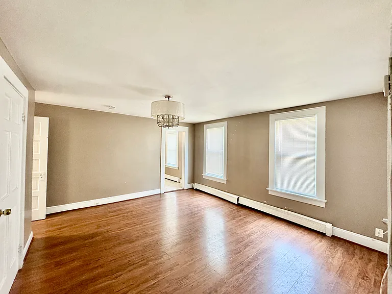 380 Seminary Ave #1 — Photo 12