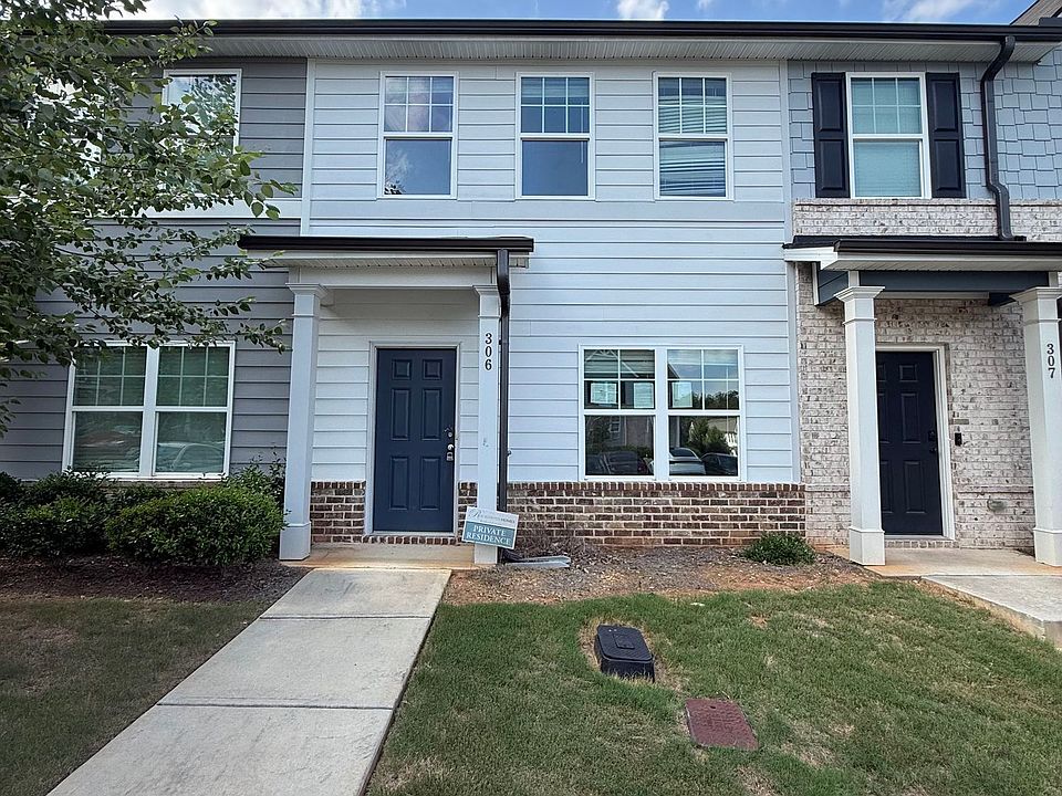 1st image of 585 McWilliams Rd SE #306