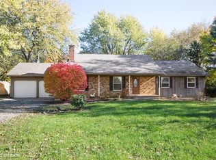 2750 Harvey Rd, Oswego, IL 60543