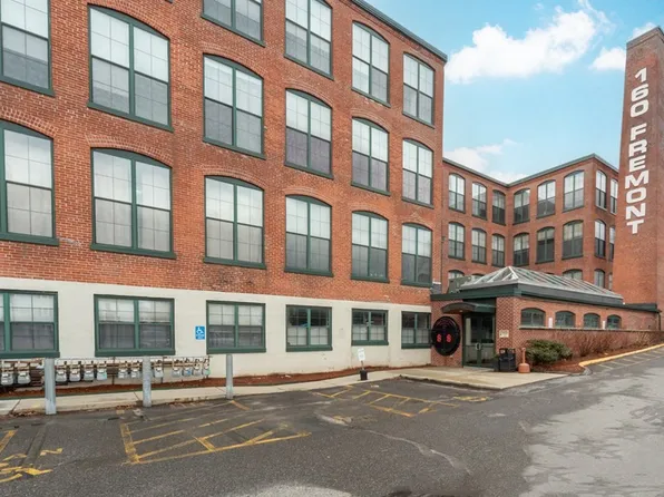 160 Fremont St Unit 240, Worcester, MA 01603