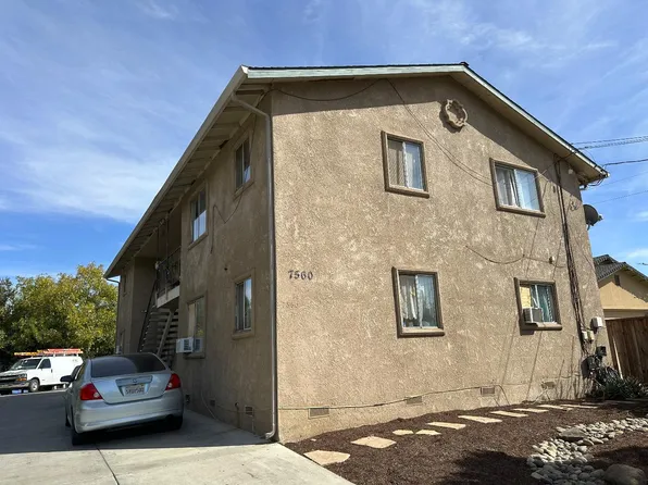 7560 Chestnut St, Gilroy, CA 95020