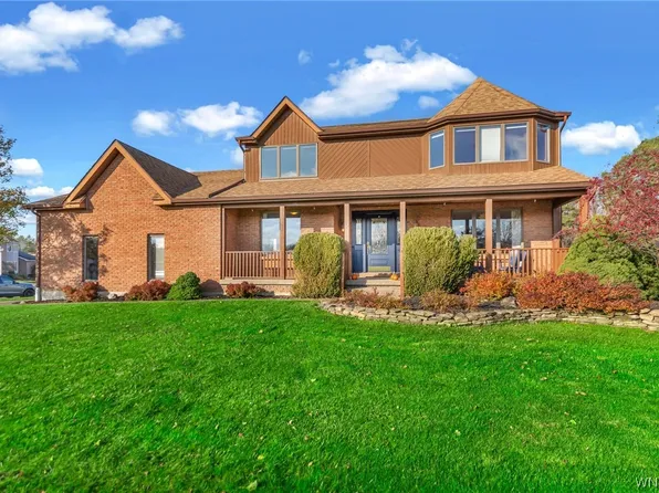 3 Centennial Ct, Buffalo, NY 14224