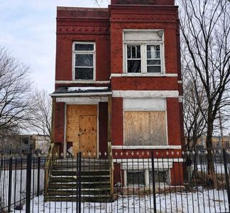 523 N Sawyer Ave, Chicago, IL, 60624