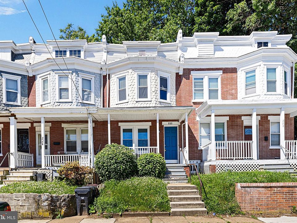 1st image of 226 W 25th St