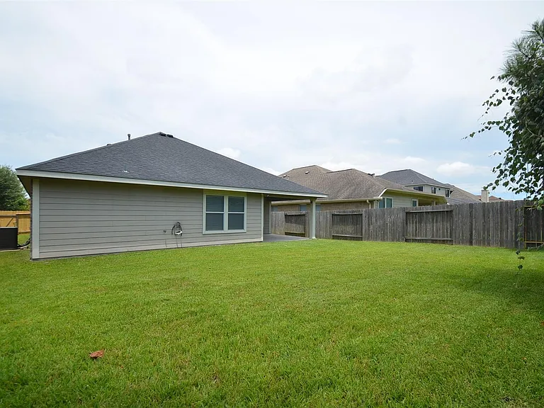 23207 Dewflower Dr — Photo 40