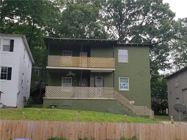 1070 Ollie Cir NW, Atlanta, GA 30314