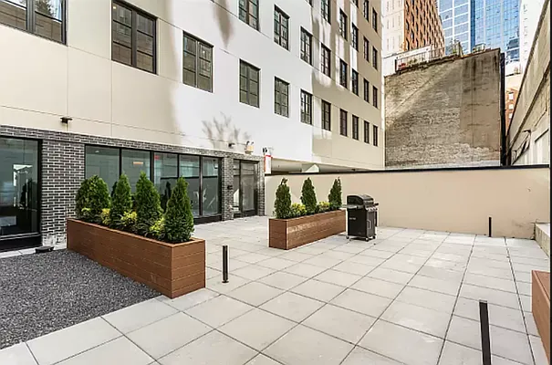 Rented by Living New York | media 24