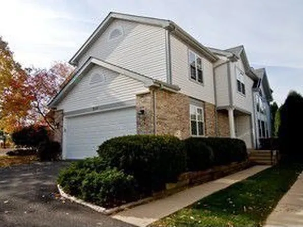954 Sweetflower Dr, Hoffman Estates, IL 60169