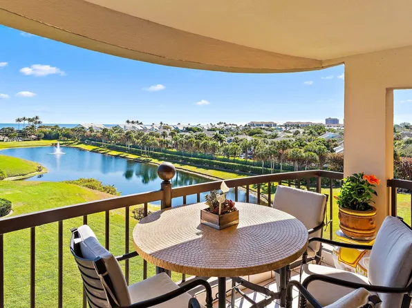 401 Ocean Bluffs Boulevard #402, Jupiter, FL 33477