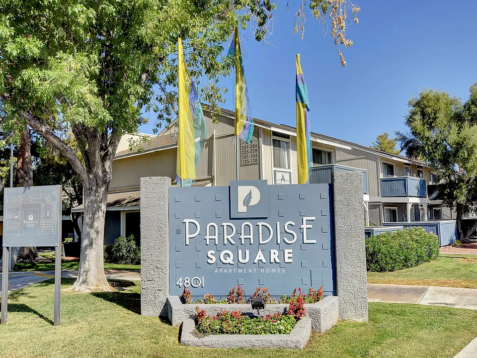 Paradise Square | Apartments For Rent in Las Vegas