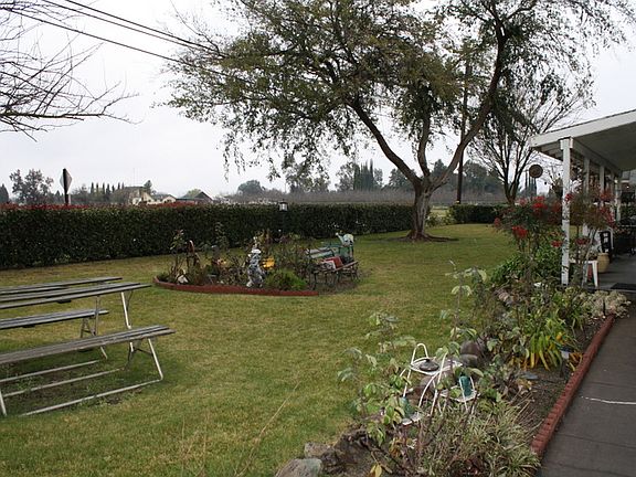 5th image of 6895 W Camellia Dr