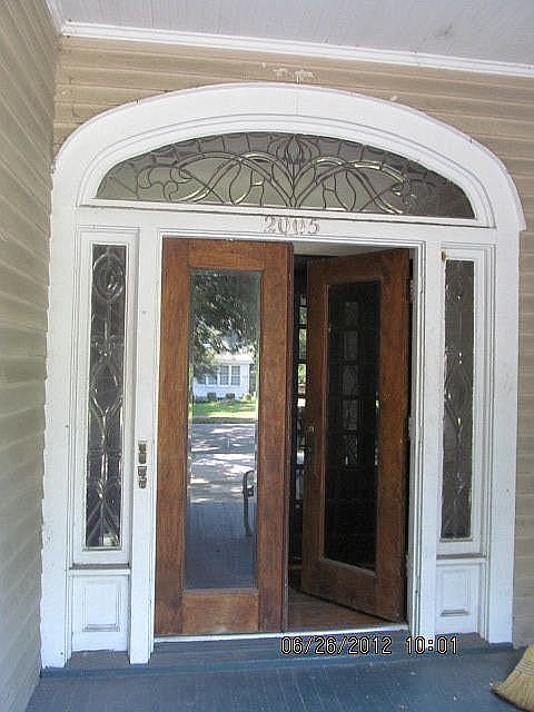 2nd image of 2005 Dauphin St APT 2