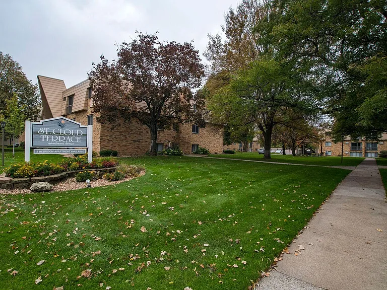 St. Cloud Terrace — Photo 14
