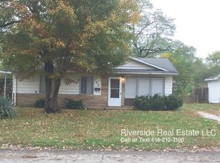 744 Saint Nicholas Dr, Cahokia, IL 62206