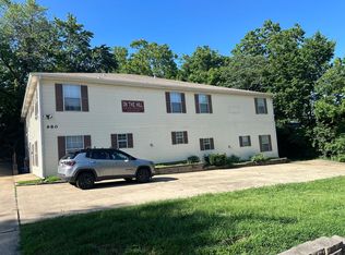 980 W Cleveland St APT 2, Fayetteville, AR 72701
