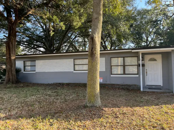 7292 Arble Dr, Jacksonville, FL 32211