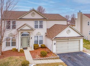 197 Lilac St, Bolingbrook, IL 60490