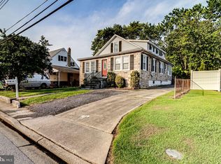 17 N Hawthorne Rd, Baltimore, MD 21220