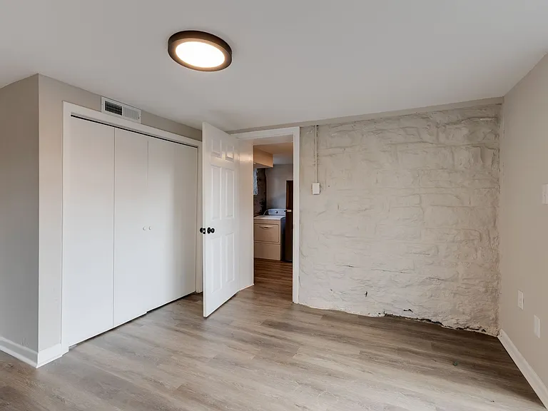 2313 Sunset Pl — Photo 16