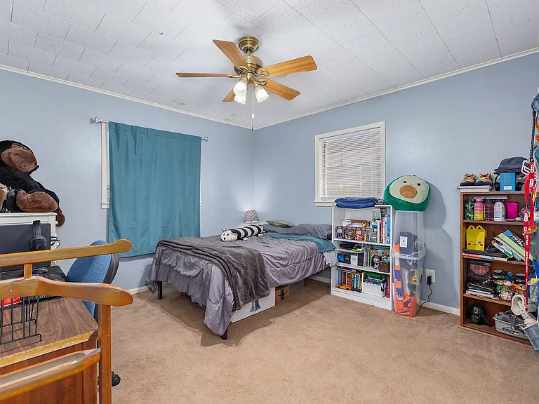 1105 Ada St — Photo 19
