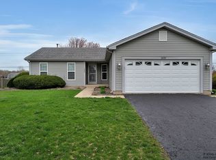 1600 Powder Horn Dr, Algonquin, IL