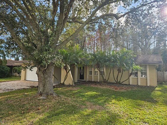 2nd image of 5488 Carrollwood Meadows Dr
