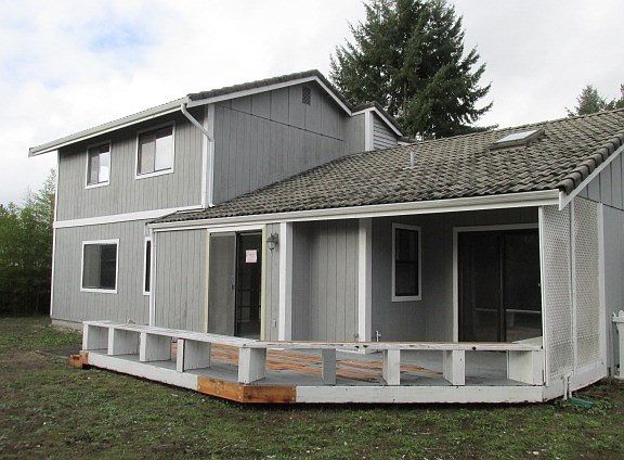 2nd image of 9726 73rd St SW