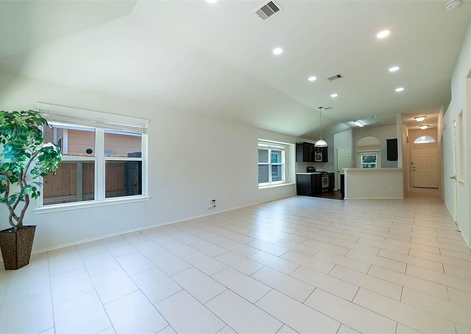 1st image of 6818 Hampden Point Ct