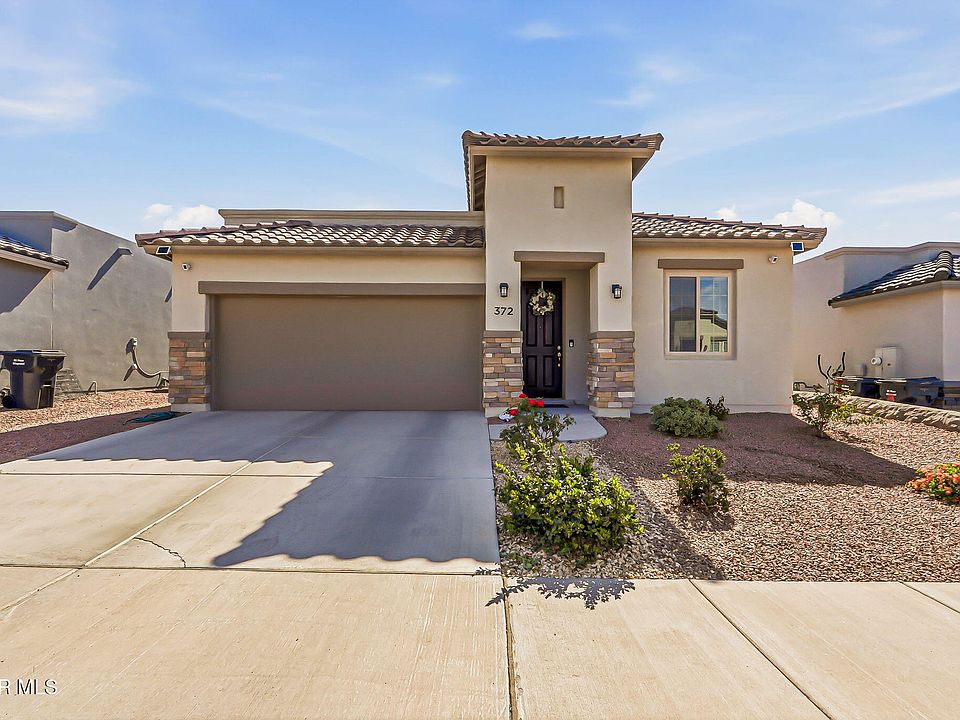 1st image of 372 Caine Pl