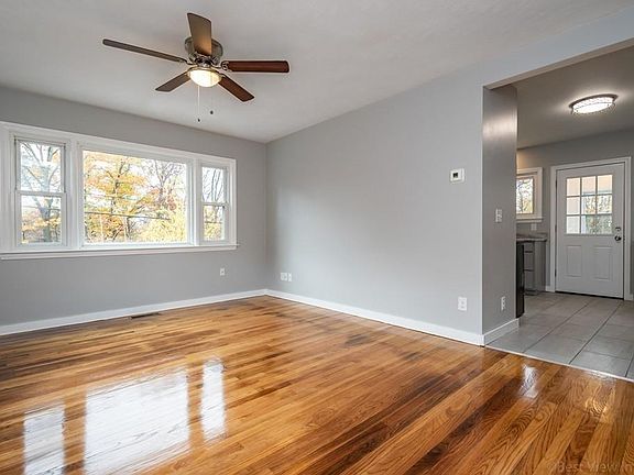 5th image of 1 Westview Ave