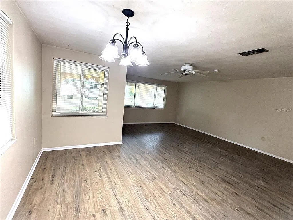 1 bed, 1.0 bath, 2896 sqft, $1,550 — Photo 4
