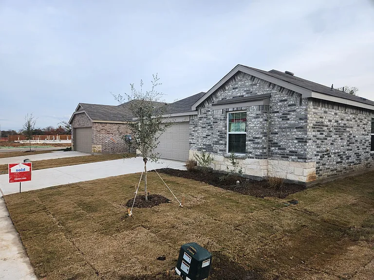 4505 Greyberry Dr — Photo 35