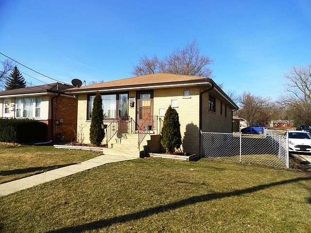 1st image of 3130 Lee St