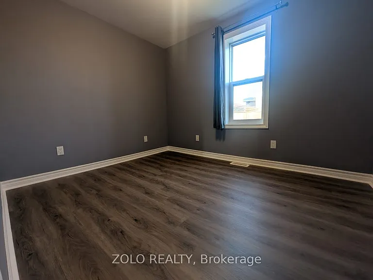 26 Allen Ave — Photo 7