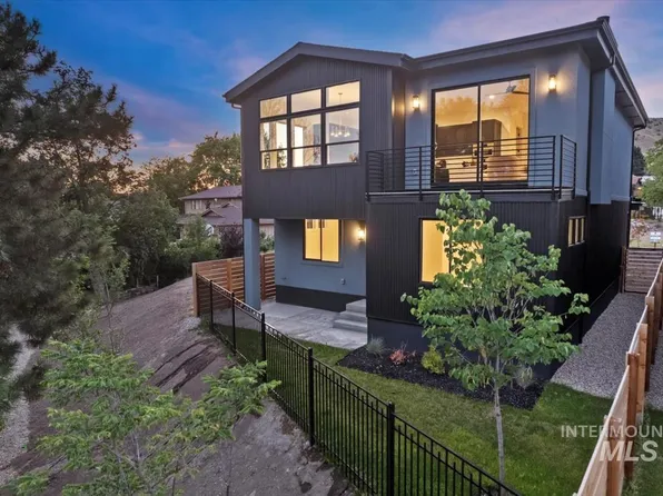 4825 W Palo Verde Ln, Boise, ID 83703