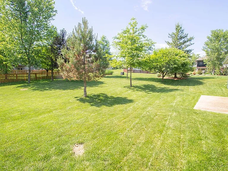 5305 Chamois Dr — Photo 43