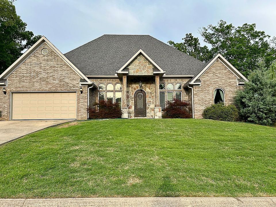 1st image of 397 Eagle Rock Cir