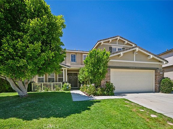3rd image of 1029 Poppy Tree Pl