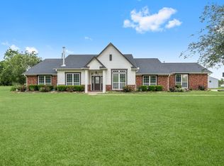 34334 Howell Rd, Waller, TX 77484