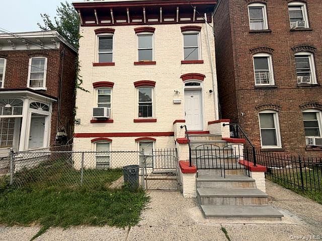 1st image of 42 Carpenter Avenue