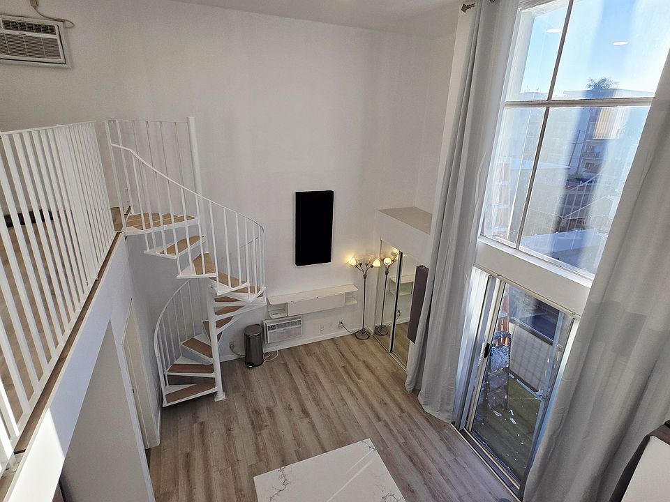 View of main 1st floor