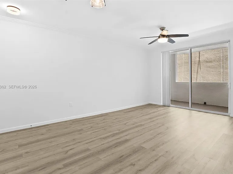 17145 N Bay Rd #4303 — Photo 3