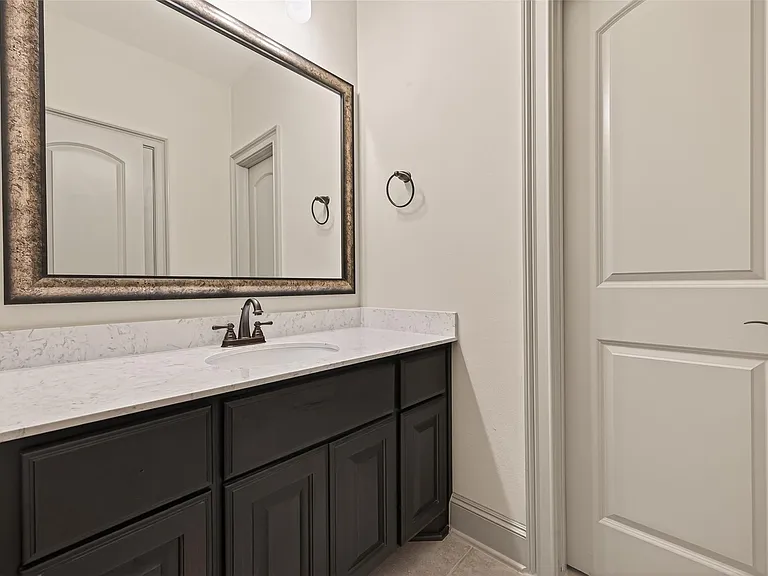 2515 Avon Gate Ct — Photo 26