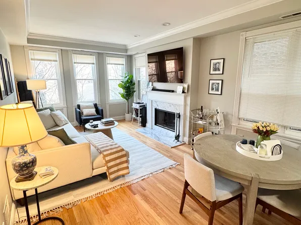 1968 N Orchard St APT 3, Chicago, IL 60614