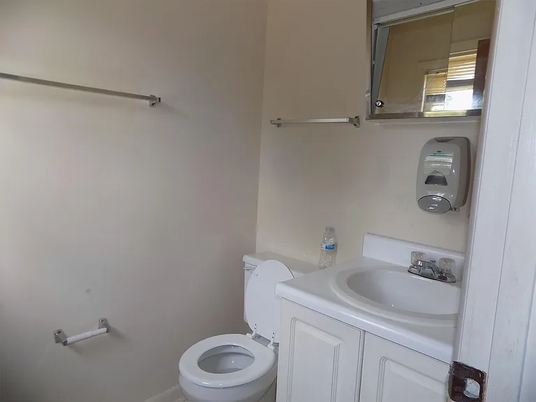 6510 Cissna Dr — Photo 8