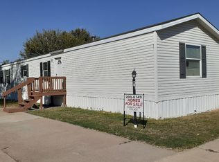 1200 E 11th Ave #13X, Hutchinson, KS 67501