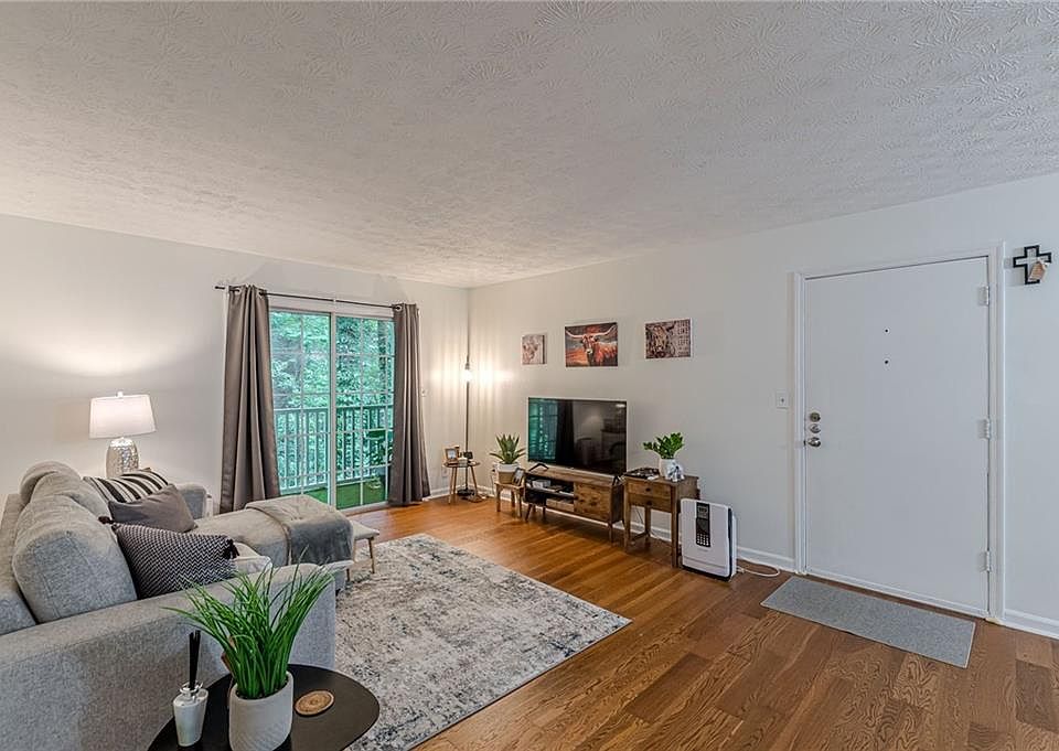 1st image of 3135 Seven Pines Ct Unit 201