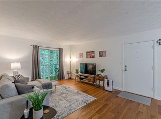 3135 Seven Pines Ct UNIT 201, Atlanta, GA 30339