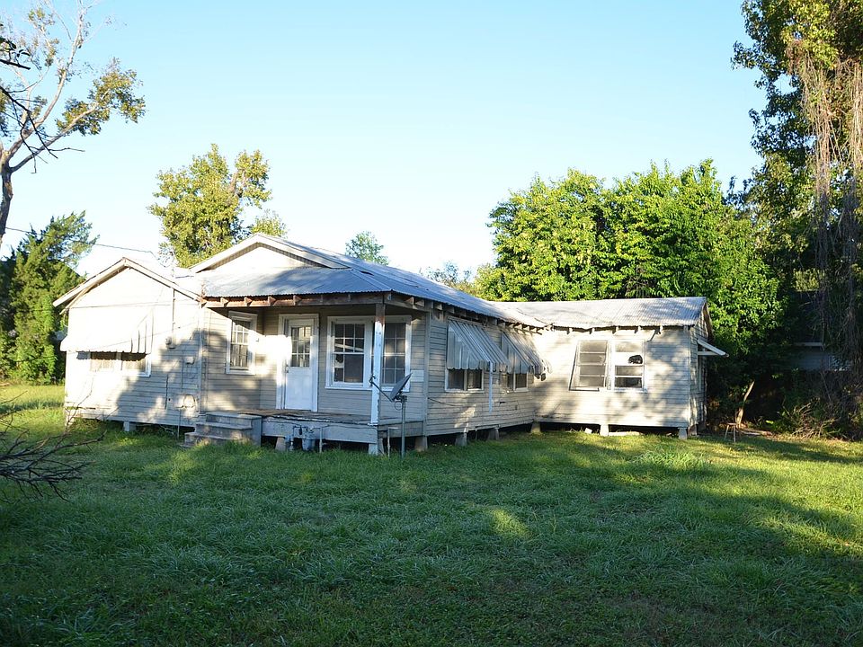2nd image of 184 Jennings Ln
